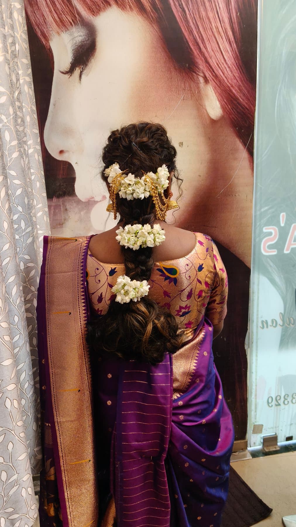 Lorina's Ladies Beauty salon and spa hero visual