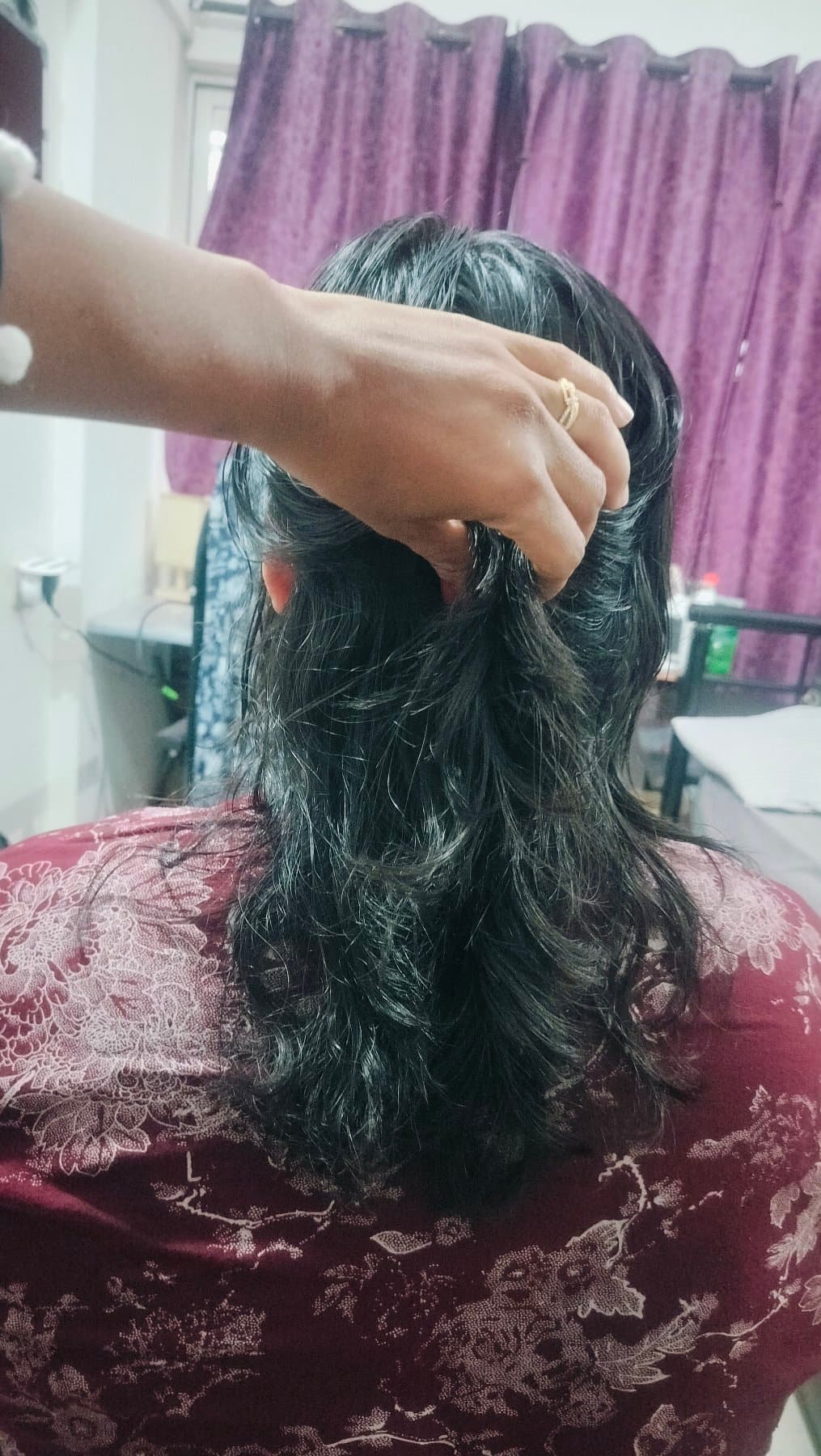 Gunj beauty parlour gallery image 3